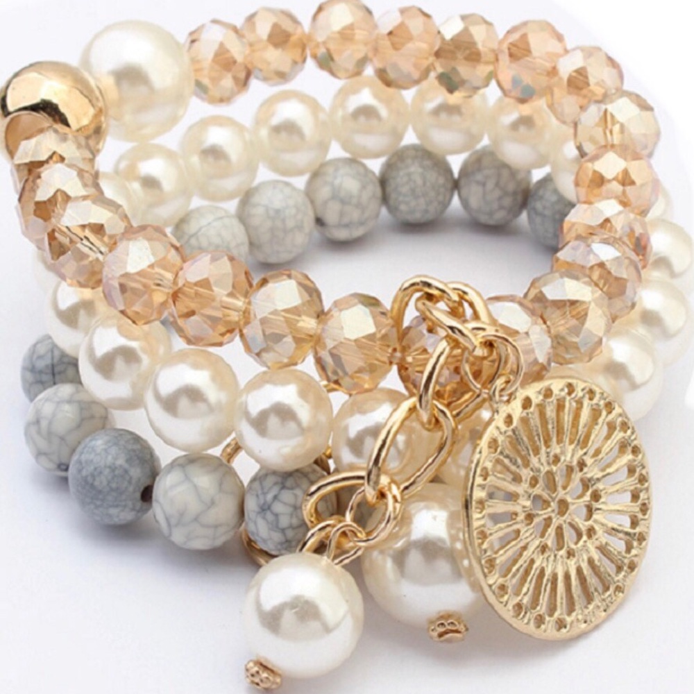 Grey Charm Multi Layer Pearl Stretch Bracelet New